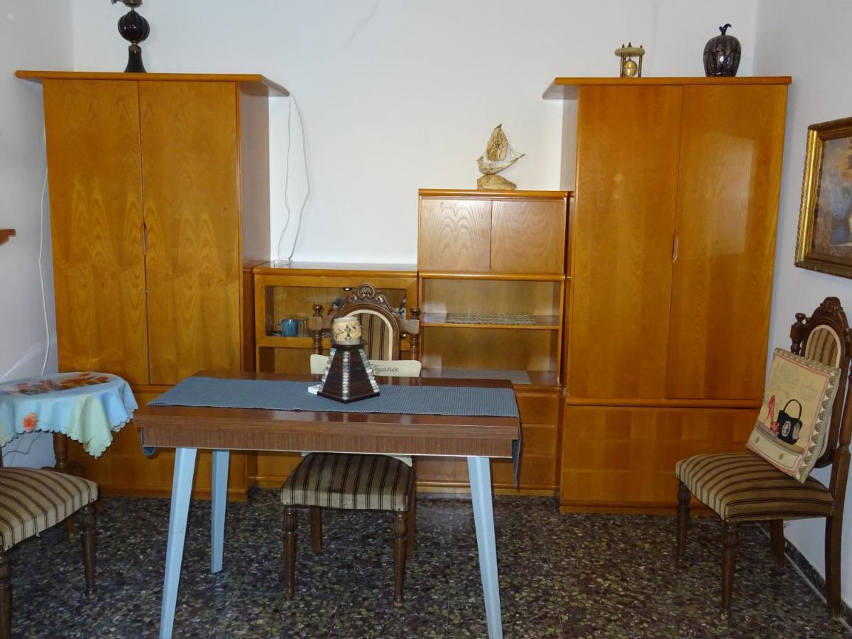 Andreas Studio With Private Parcking Leilighet Triovasálos Eksteriør bilde