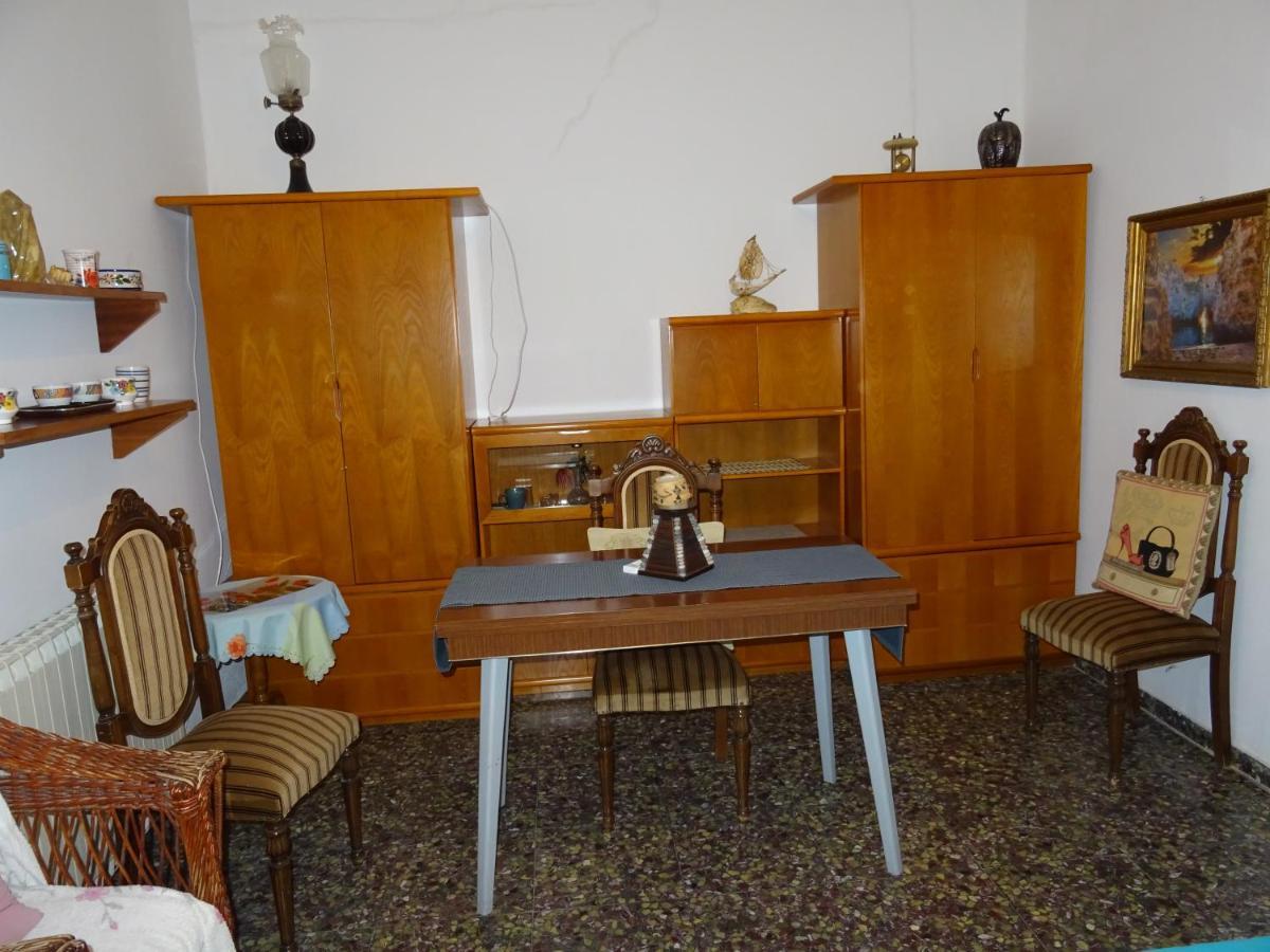 Andreas Studio With Private Parcking Leilighet Triovasálos Eksteriør bilde